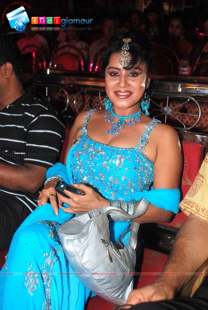 Shaan, Moushmi Chaterjee,Rupa Ganguly at Durga pooja Event hd photo